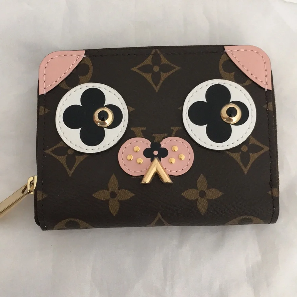 AUTHENTIC Louis Vuitton Valentine Doggy coin purse - Picture 1 of 7